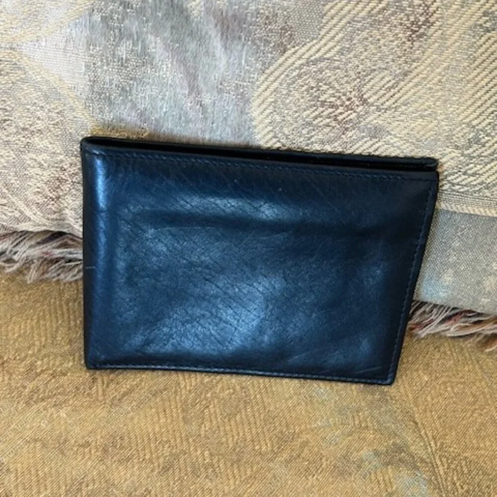 BUXTON Top Grain Cowhide Black Leather WALLET